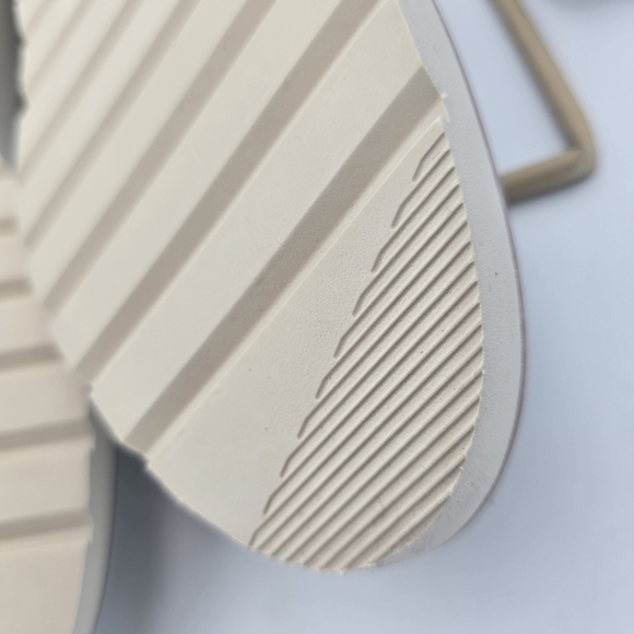 NIB Naturalizer Adiline-Bit Loafers, Silver Leather, Women's 9.5M - Picture 12 of 16